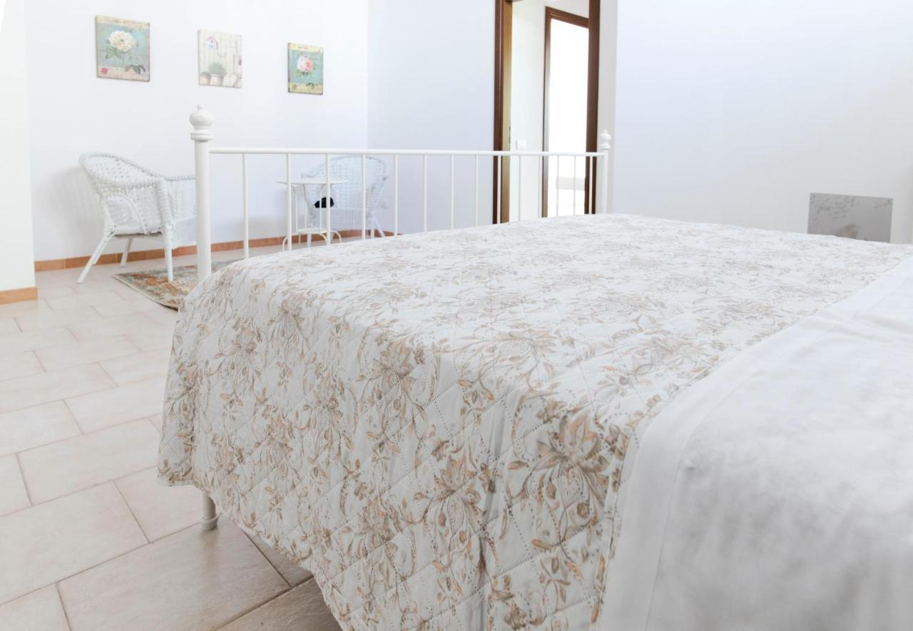 Mama Maja Bed & Breakfast Vacri Bagian luar foto